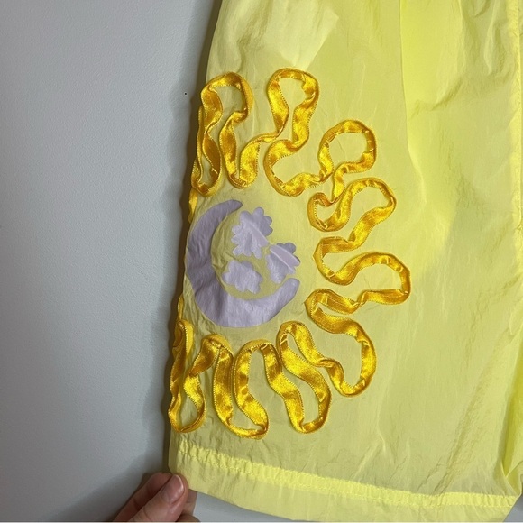 Nike Sportswear Project Uphoria Woven Daisy Yellow Sheer Nylon Shorts Size Small - Picture 15 of 16